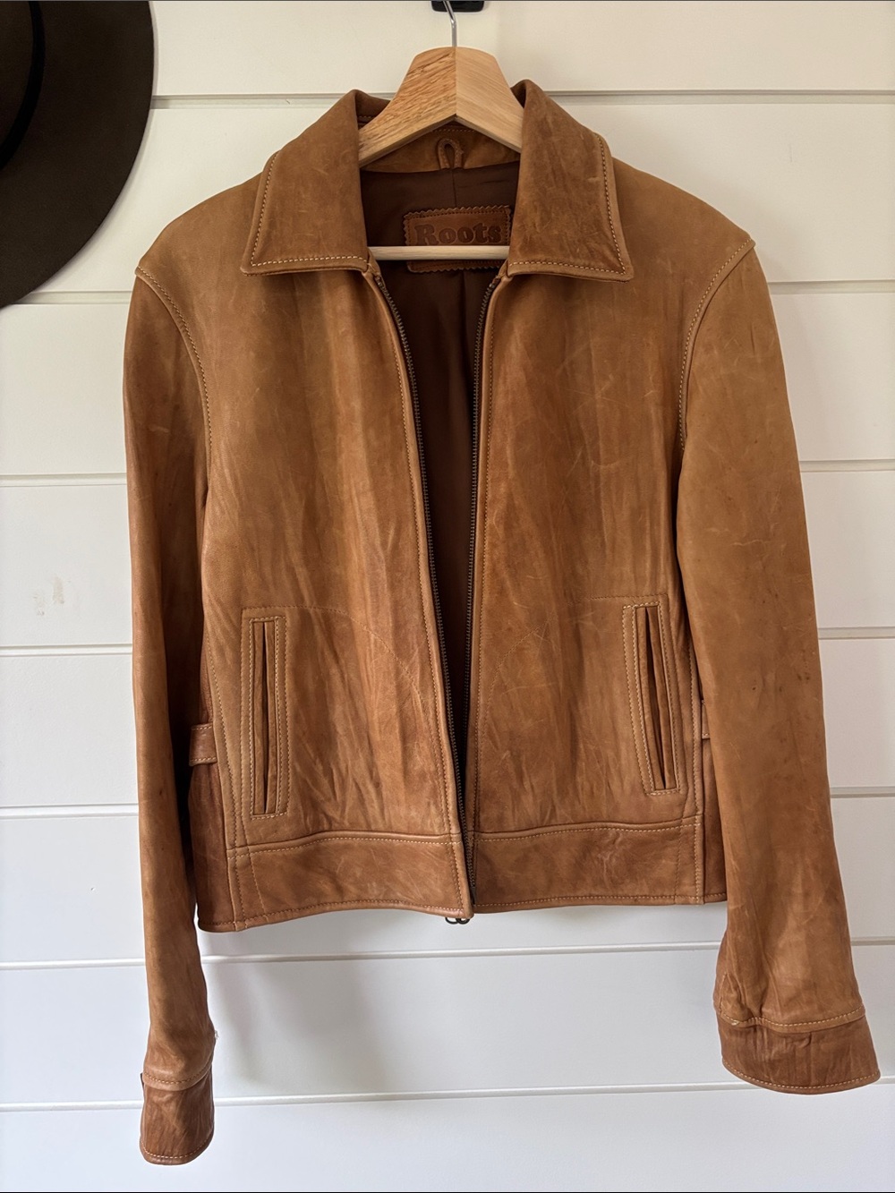 ✨ Roots Leather Jacket - Rare - Vintage Made in Canada, 8